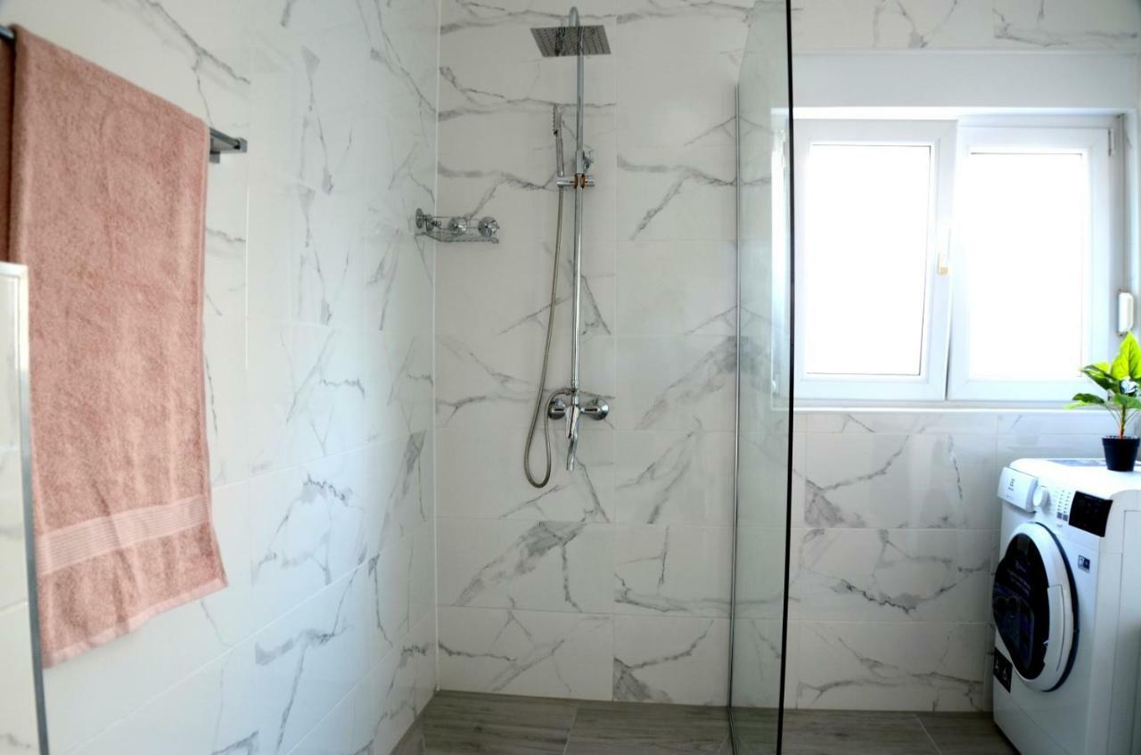Apartments La Luna Zadar Ngoại thất bức ảnh