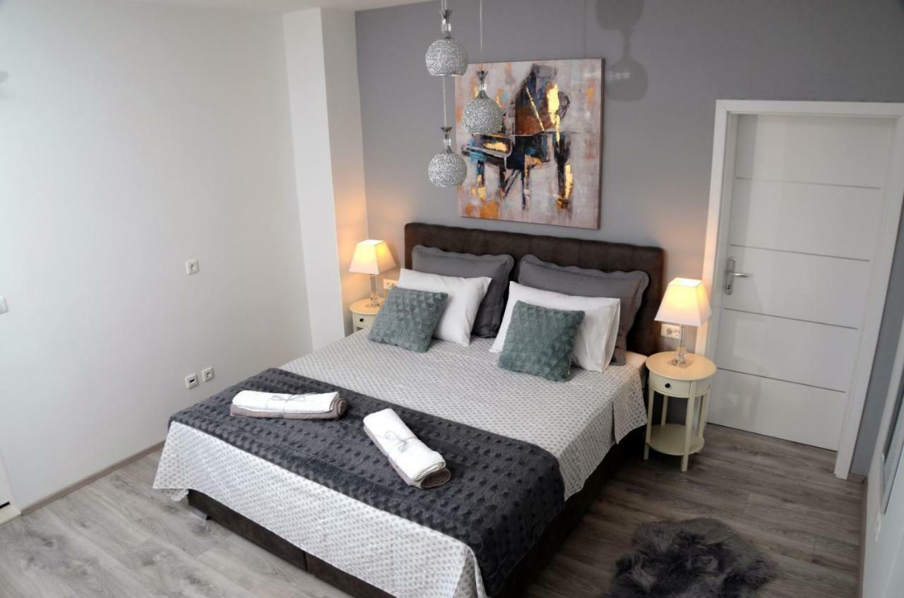 Apartments La Luna Zadar Ngoại thất bức ảnh