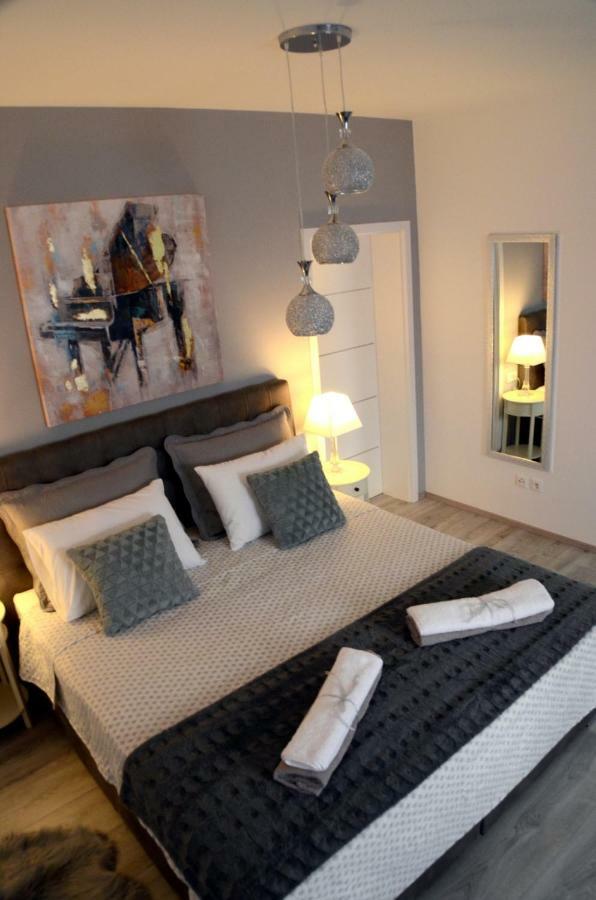 Apartments La Luna Zadar Ngoại thất bức ảnh