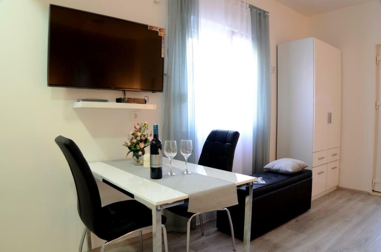 Apartments La Luna Zadar Ngoại thất bức ảnh